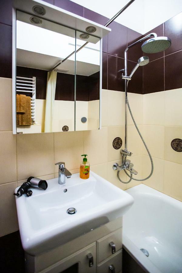 Apartments On Sholom Aleichem Та Ще Варіант Поруч Λβιβ Εξωτερικό φωτογραφία