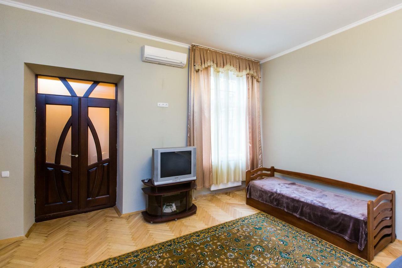 Apartments On Sholom Aleichem Та Ще Варіант Поруч Λβιβ Εξωτερικό φωτογραφία