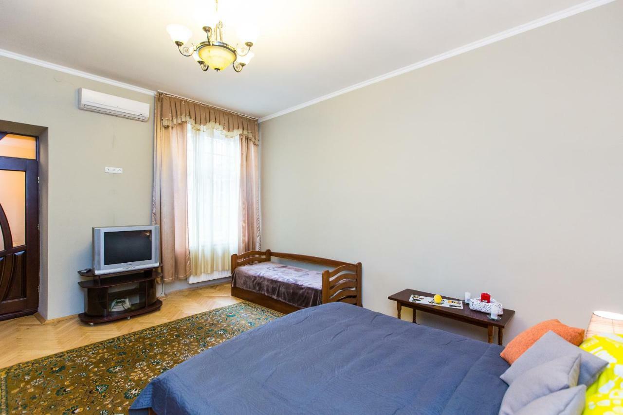 Apartments On Sholom Aleichem Та Ще Варіант Поруч Λβιβ Εξωτερικό φωτογραφία